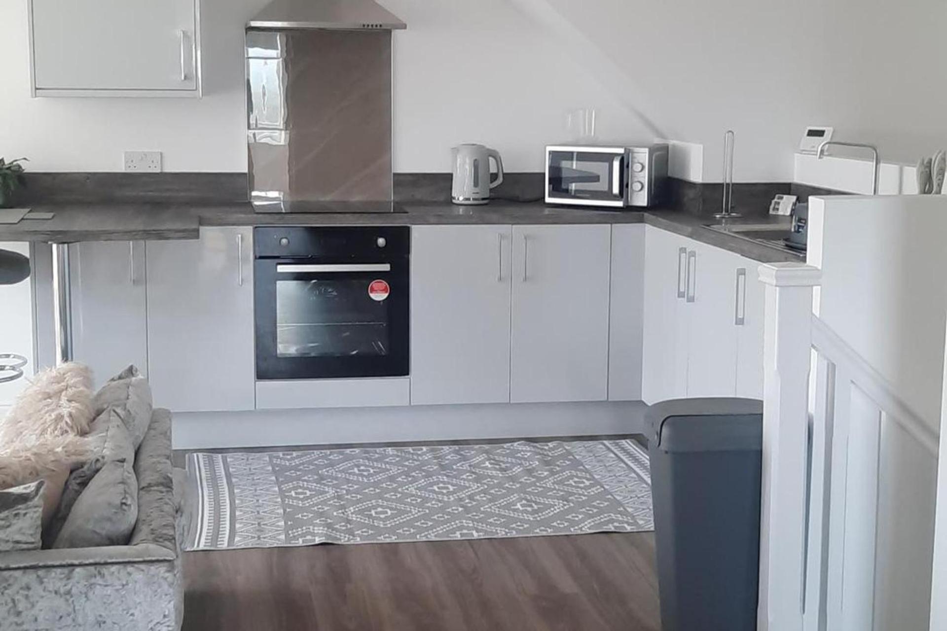 Lanarkshire Apartment- Views- Sleeps 4- Balcony Ларкхолл Екстер'єр фото
